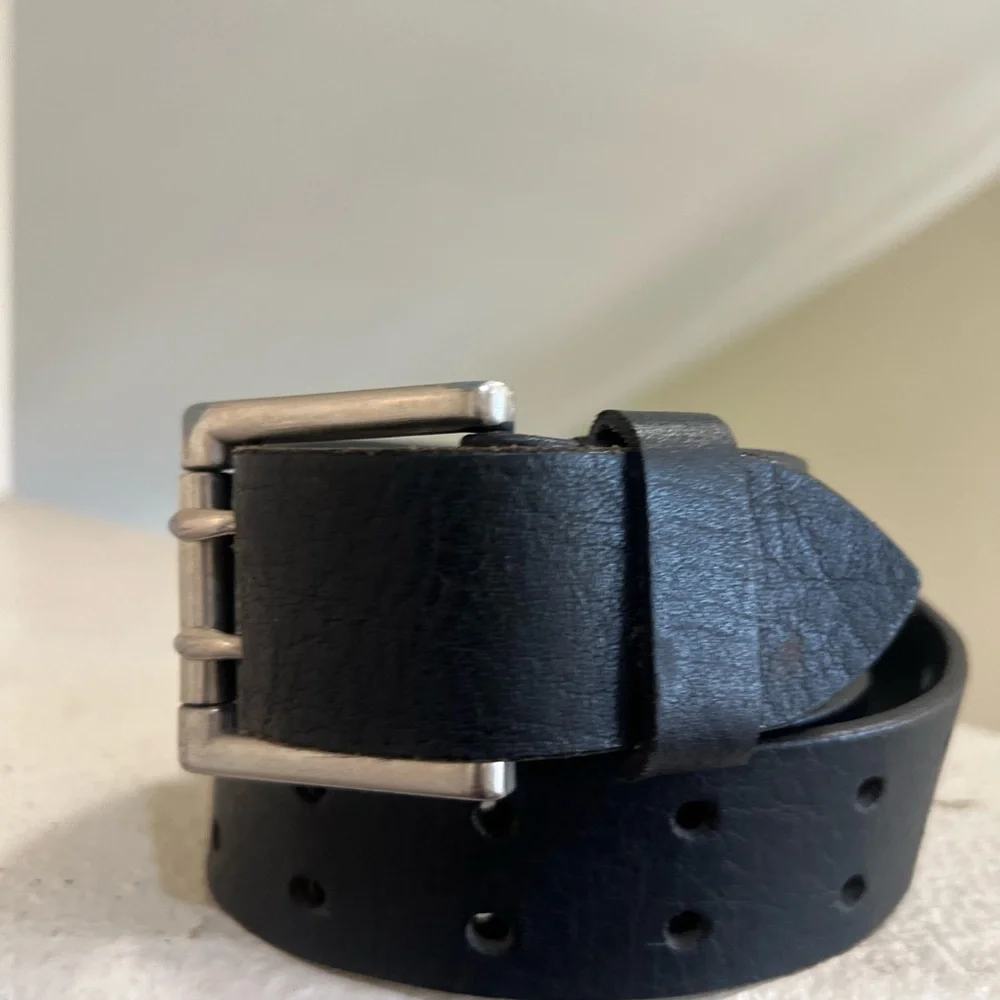 Unisex black‎ leather Silver Tone Double Prong Belt size 40 casual work western